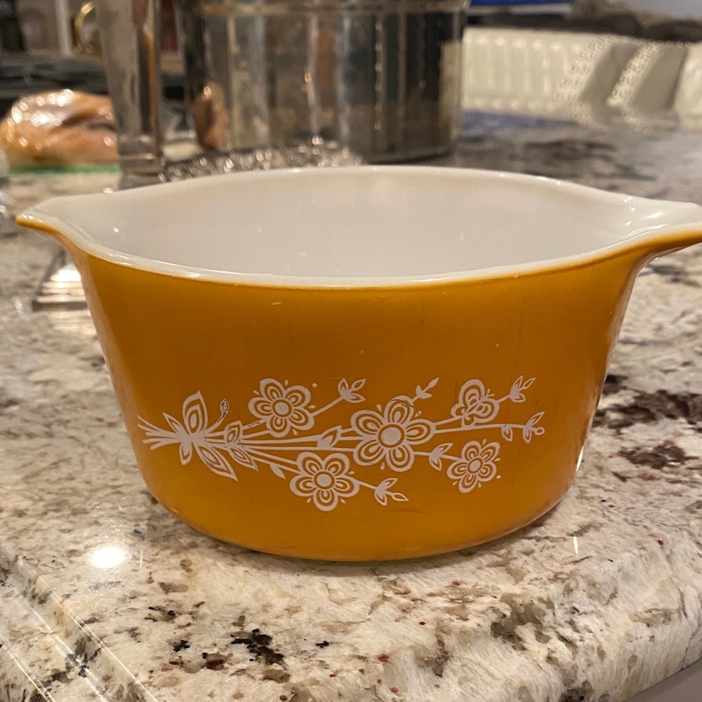 Pyrex Yellow Floral Casserole Dish